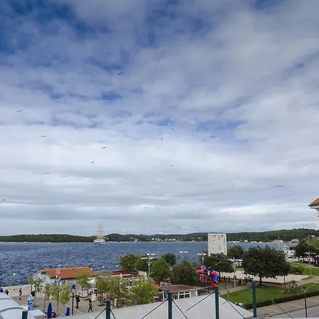 Sea View ロヴィニ