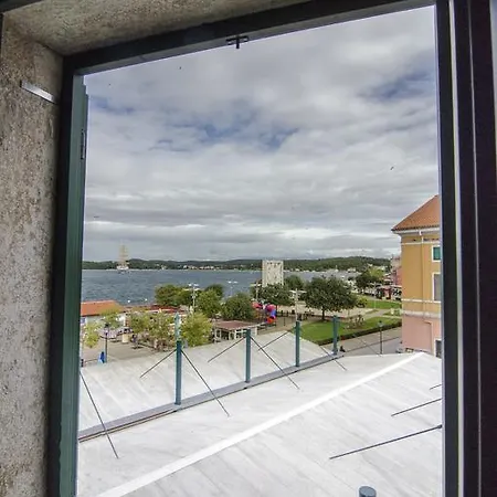 Sea View アパート